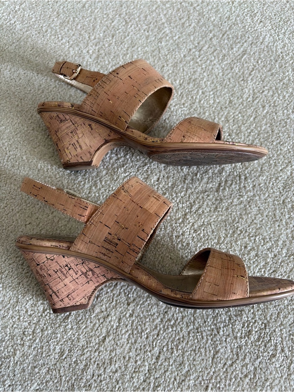 Y2K Vintage Sofft Cork Heels